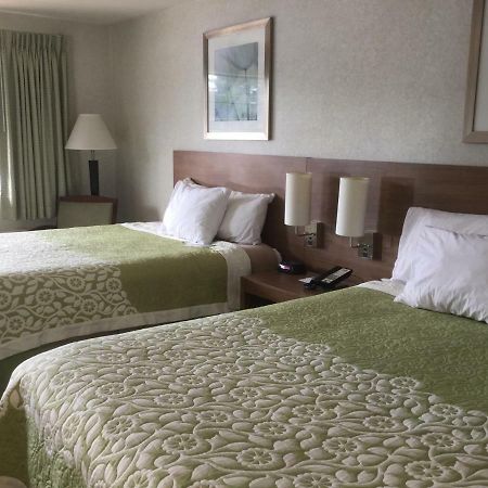 Days Inn By Wyndham Athens Eksteriør bilde