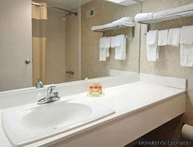 Days Inn By Wyndham Athens Eksteriør bilde