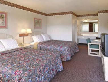 Days Inn By Wyndham Athens Eksteriør bilde